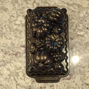 Nordic Ware Harvest Bounty 6 Cup Loaf Pan